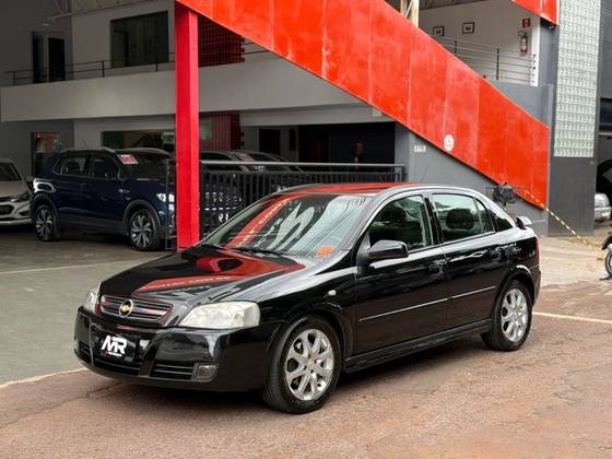 CHEVROLET ASTRA 2.0 MPFI ADVANTAGE 8V FLEX 4P MANUAL